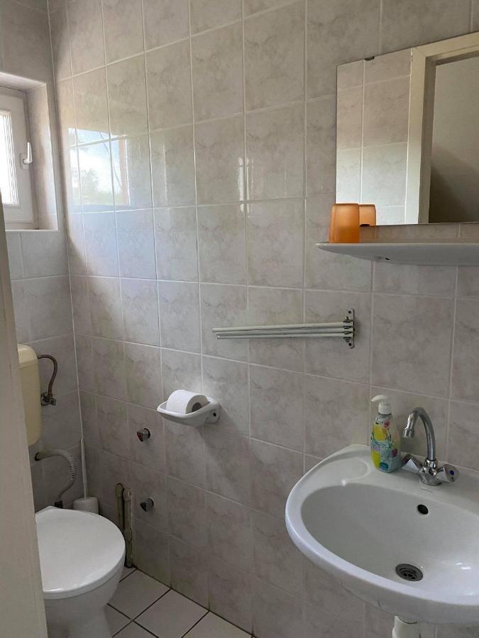 Birta Apartman Hajduszoboszlo Bagian luar foto
